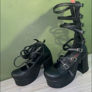 ABBEY 08 Black Heel Gothic Platforms Demonia